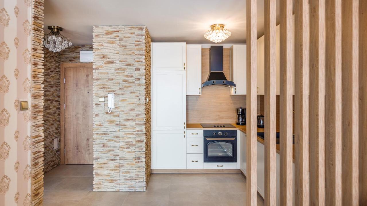 Apartament Z 1 Sypialnia Retro Deluxe 60 F Perlowa Przystan - Holiday City โควอบเซก ภายนอก รูปภาพ